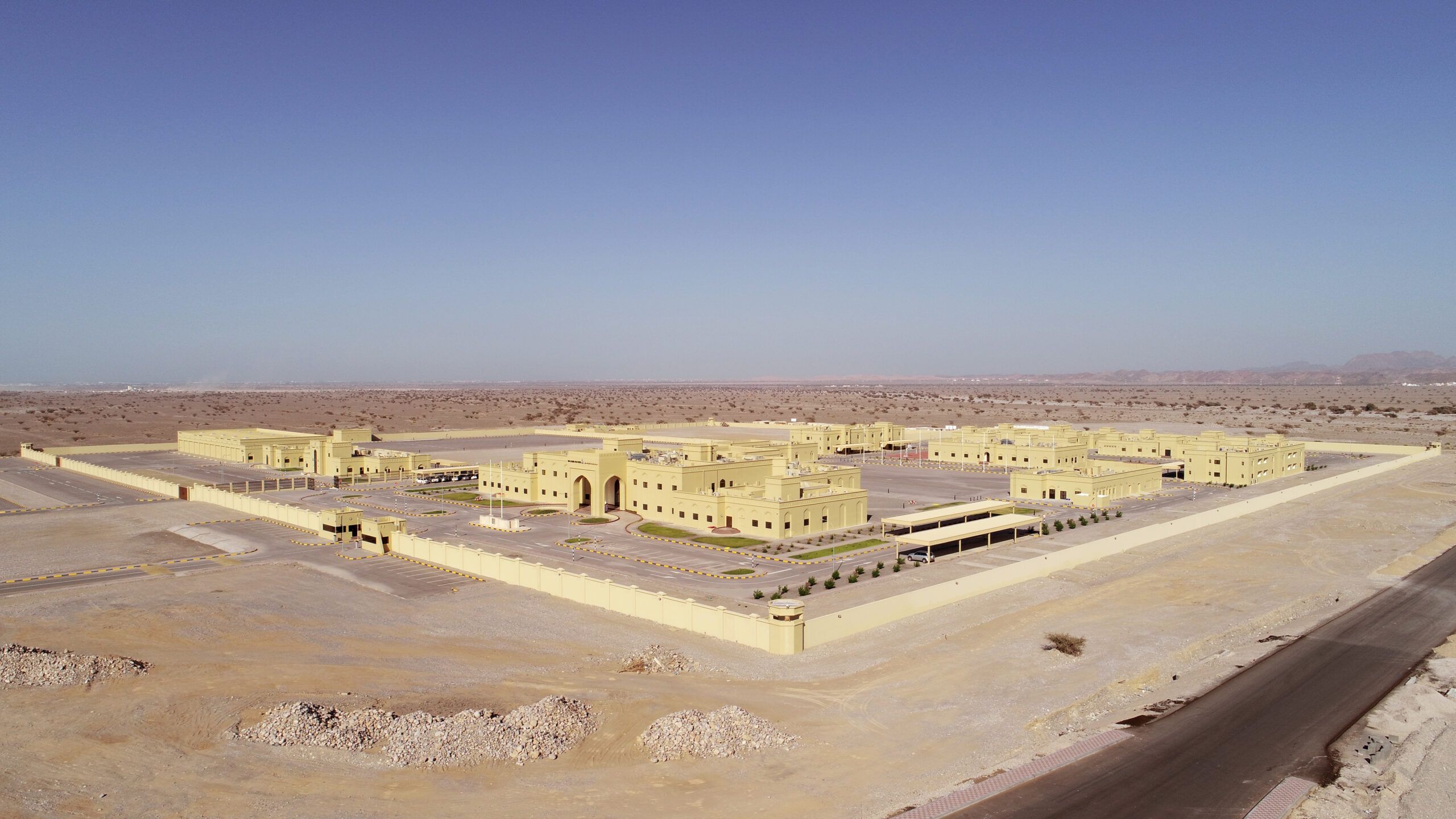 Wadi Al Maawal Police Station image 7
